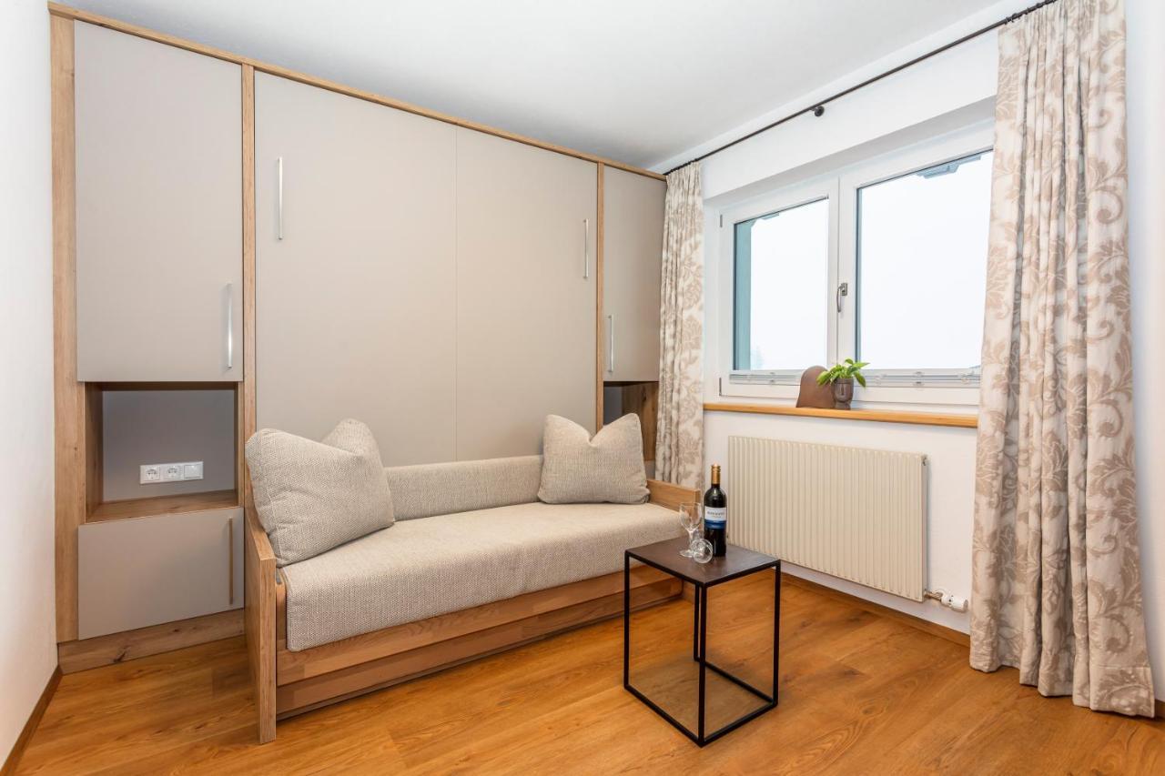 Apartmenthaus Maximilian Neukirchen am Großvenediger Eksteriør billede